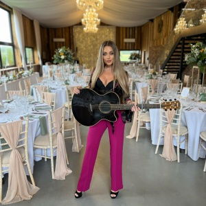 Promo Acoustic Abi  West Midlands
