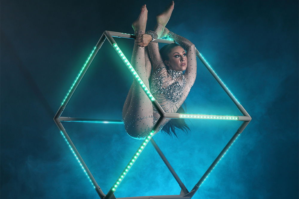 Aerial LED Cube | LED Aerial Act Daventry, Northamptonshire | Alive Network