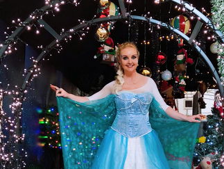 Promo Stilt Walker Verity Stilt Walker Perth and Kinross