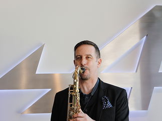Promo Al about the Sax Saxophonist Manchester