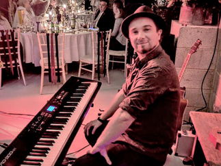 Promo Albert Louis Pianist London