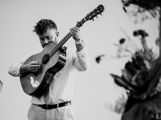 Promo Leo Jackson Singer Guitarist Surrey