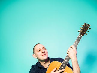 Promo Alex Colman Solo Singer/Guitarist Oxfordshire