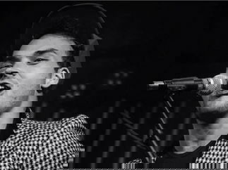 Promo Alex T Solo Singer / Guitarist London