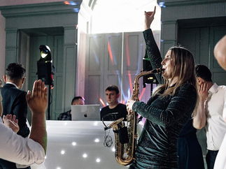 Promo Clare On Sax Saxophonist Devon