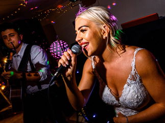 Promo Joshua and Rebekah Acoustic Band Manchester