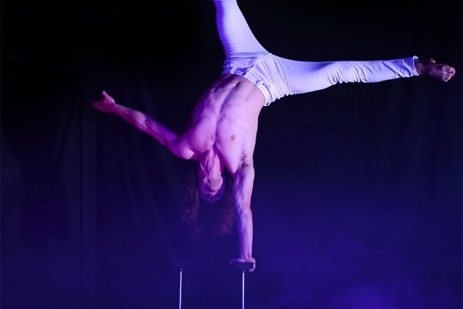 Promo Aqua Entertainment Circus Performance Cornwall