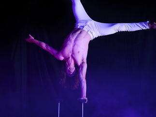 Promo Aqua Entertainment Circus Performance Cornwall