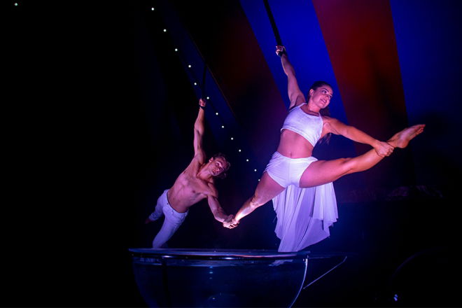 Aqua Entertainment | Circus Performance Cornwall | Alive Network