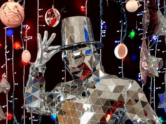 Promo Christmas Themed Mirror People Christmas Entertainer Staffordshire