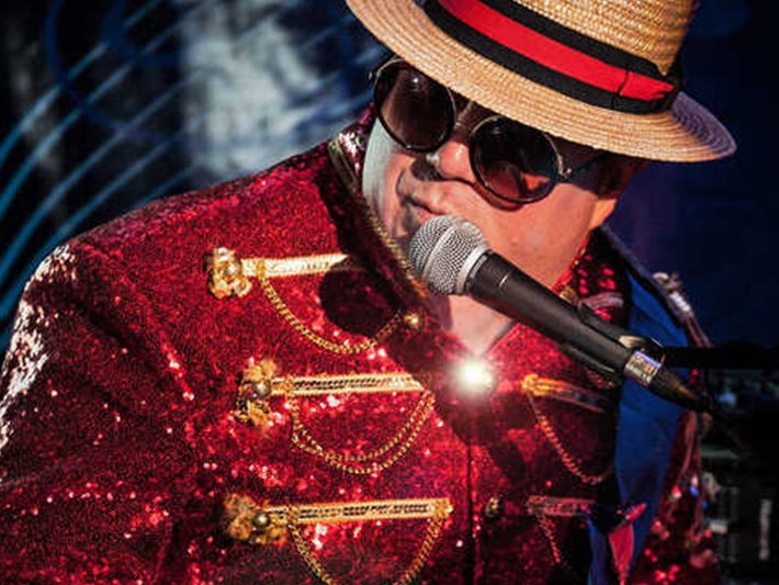 artists similar to Authentic Elton
