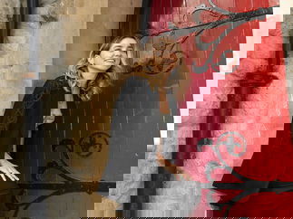 Promo Isla Solo Singer/ Guitarist London