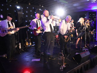 Promo All Funk Soul, Funk, Pop and Disco Band Hertfordshire