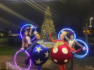 Promo Living Christmas Baubles Christmas Entertainer London