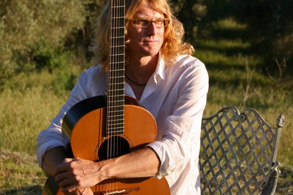 Promo Ben Harrison Classical Guitarist Somerset