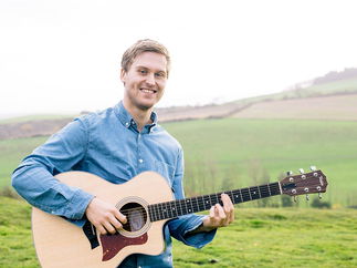 Promo Benjamin Classical Guitarist Hampshire