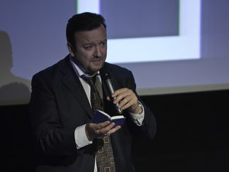 Promo Ricky Gervais David Brent Lookalike Lookalike West Sussex