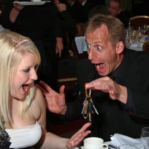 Promo Close Up Magician Brett  West Midlands