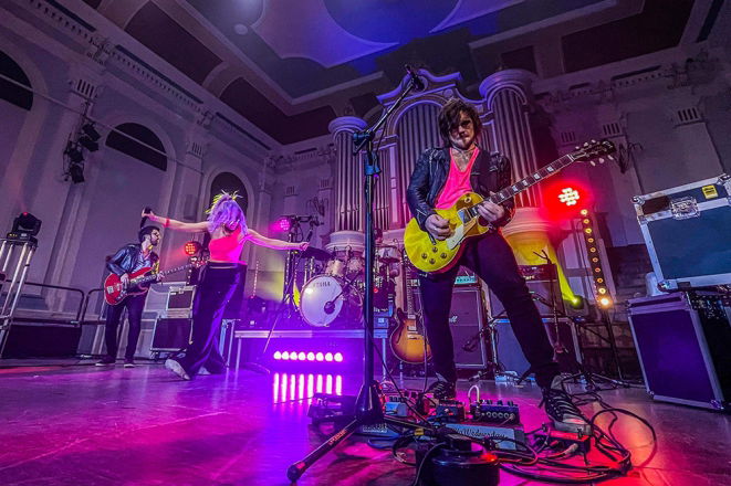 Promo Brightlights Dance Anthems 90s, 00s and Contemporary Dance Band Hampshire