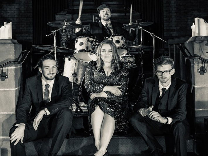 artists similar to Brown Sugar