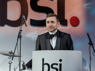 Promo Kevin The Event Host and Charity Auctioneer Event Host, Games Host and Charity Auctioneer Kent