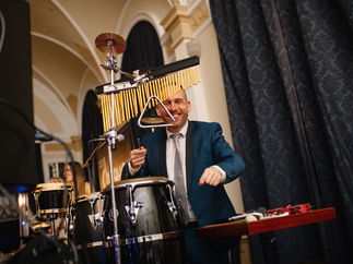 Promo Chequers Pop, Jazz, and Swing Party Band West Yorkshire