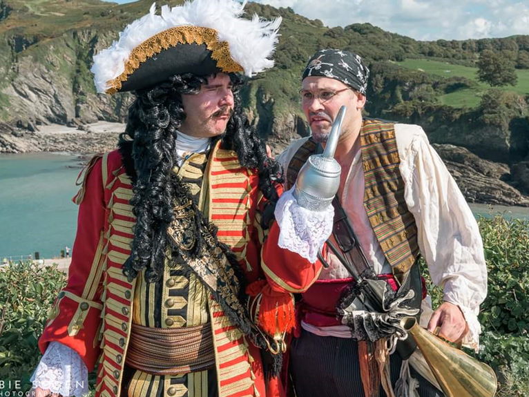 artists similar to Captain Hook Lookalike