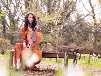 Promo Cellist Lucinda Classical Musician London