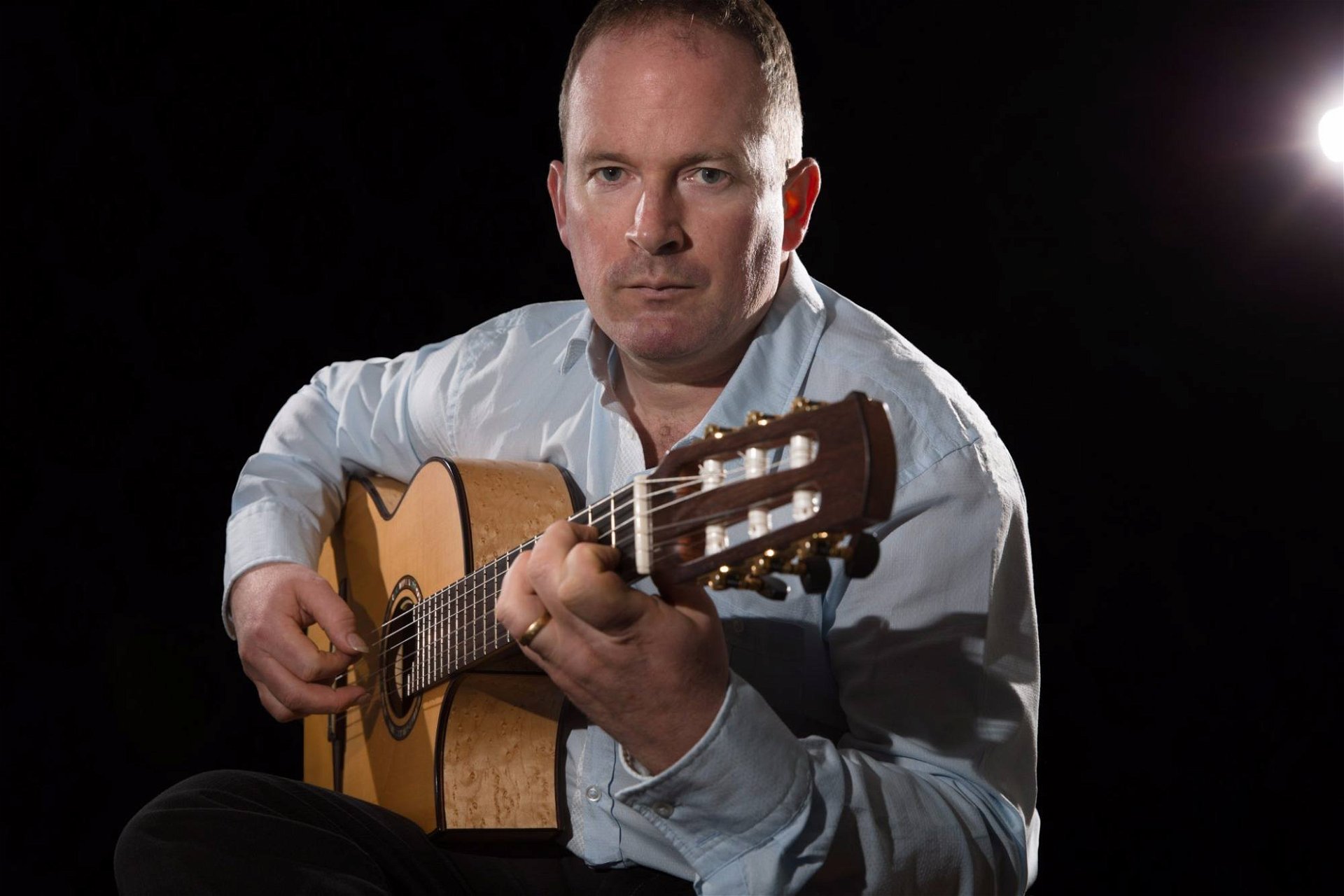 Promo Geoff Smith Classical Guitarist East Sussex