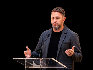 Promo Damian Hughes High Performance Motivational Speaker Lancashire