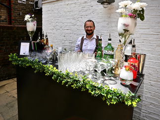 Promo Chemistry and Cocktails Mobile Bar London