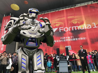 Promo Cyber Robot Street Performer Cornwall