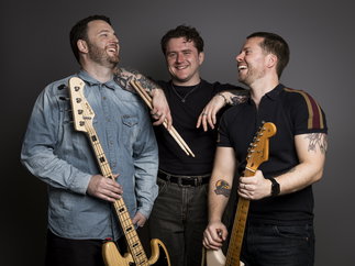 Promo Festival Anthems Band Festival Anthems Band 3 Piece Essex