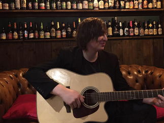 Promo Chris Scholl Singer Guitarist Merseyside