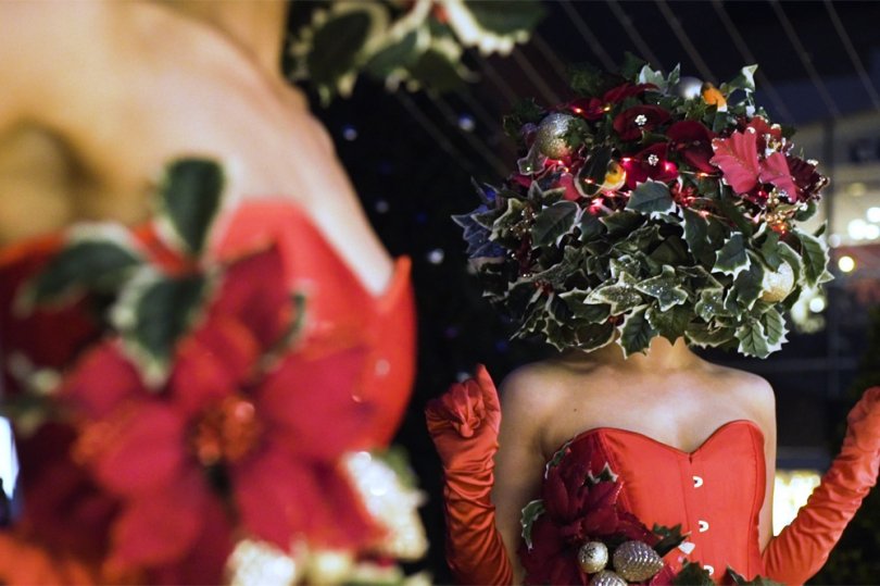 artists similar to Christmas Living Flower Girls