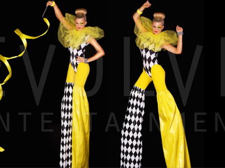 Promo Amazing Stilt Walkers Stilt Walkers London