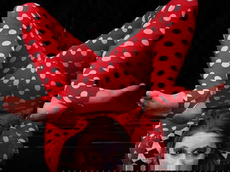 Promo Circus Cabaret Show Circus Performer East Sussex