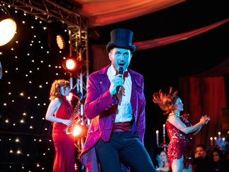 Promo The Greatest Showman Circus Circus Performer London