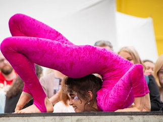 Promo Contortionist Claudia Contort Essex