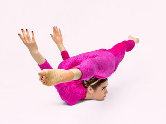 Promo Contortionist Claudia Contort Essex