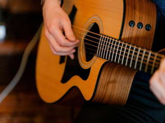 Promo Jamie Fingerstyle Classical Guitarist Oxfordshire