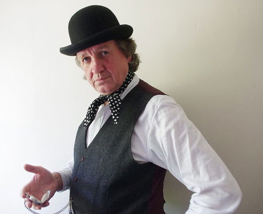 Promo Mike Ash  Surrey