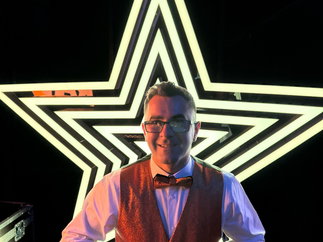 Promo Magic Maestro Magician Buckinghamshire