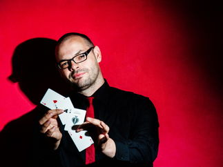 Promo Close Up Magician Craig Magician Staffordshire