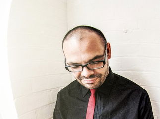 Promo Close Up Magician Craig Magician Staffordshire