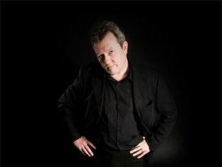 Promo Chris Vincent Close Up Magician Staffordshire