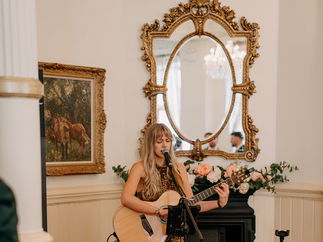 Promo Cydney Smith Singer Guitarist London