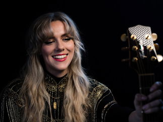 Promo Cydney Smith Singer Guitarist London