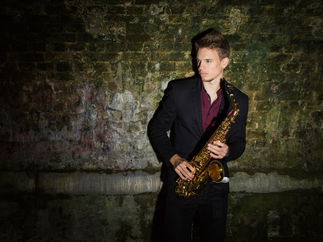 Promo Dan Plays Sax Saxophonist London
