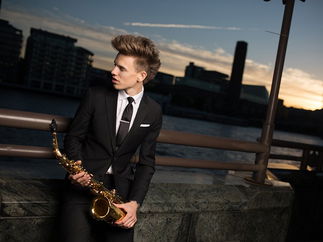 Promo Dan Plays Sax Saxophonist London